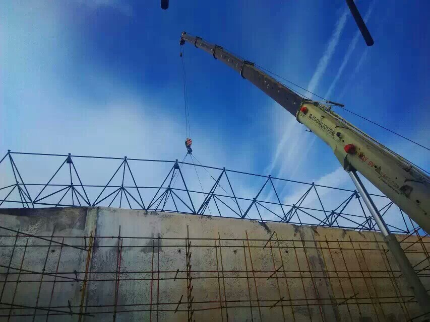 北宁食堂网架结构工程